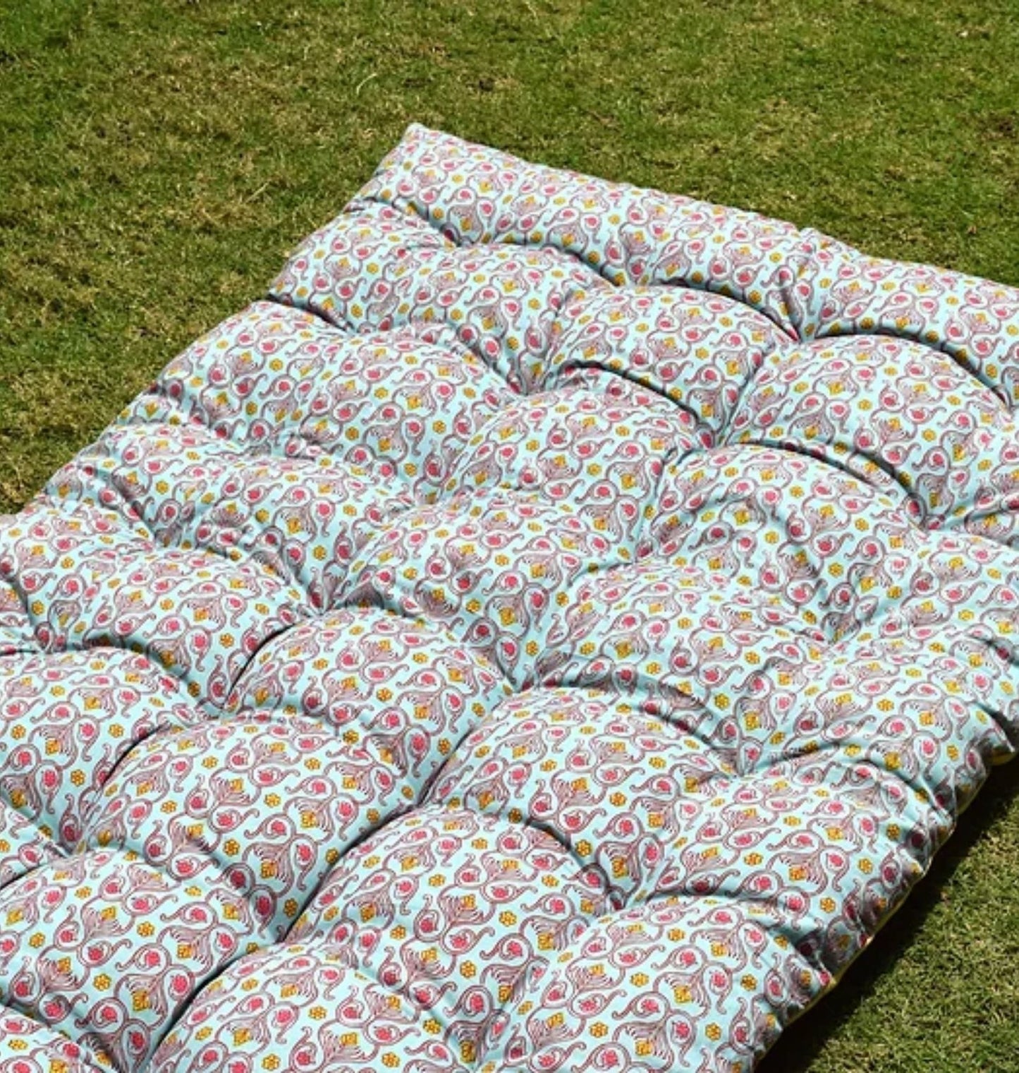 Blue Floral Floor Sofa Pad Mattress