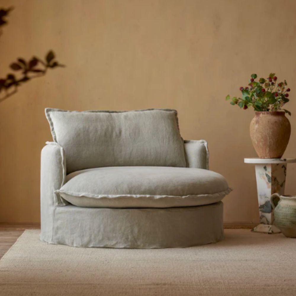 Urban Round Daisy Couch