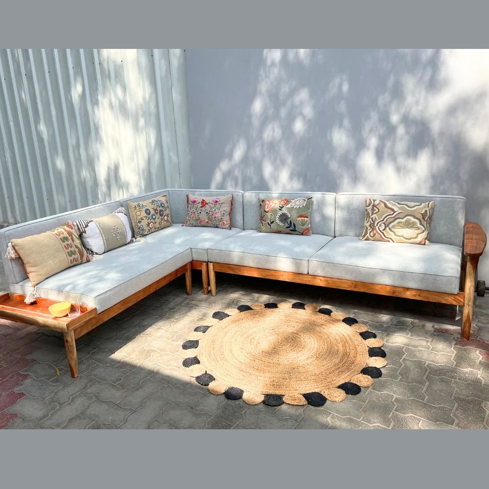 Urban Den Embrace  L Sectional Sofa