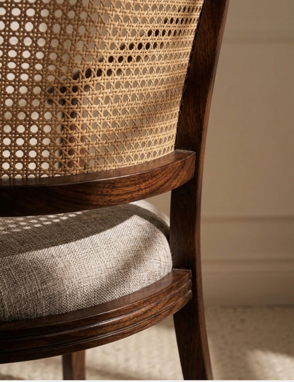 Urban Arc Chair