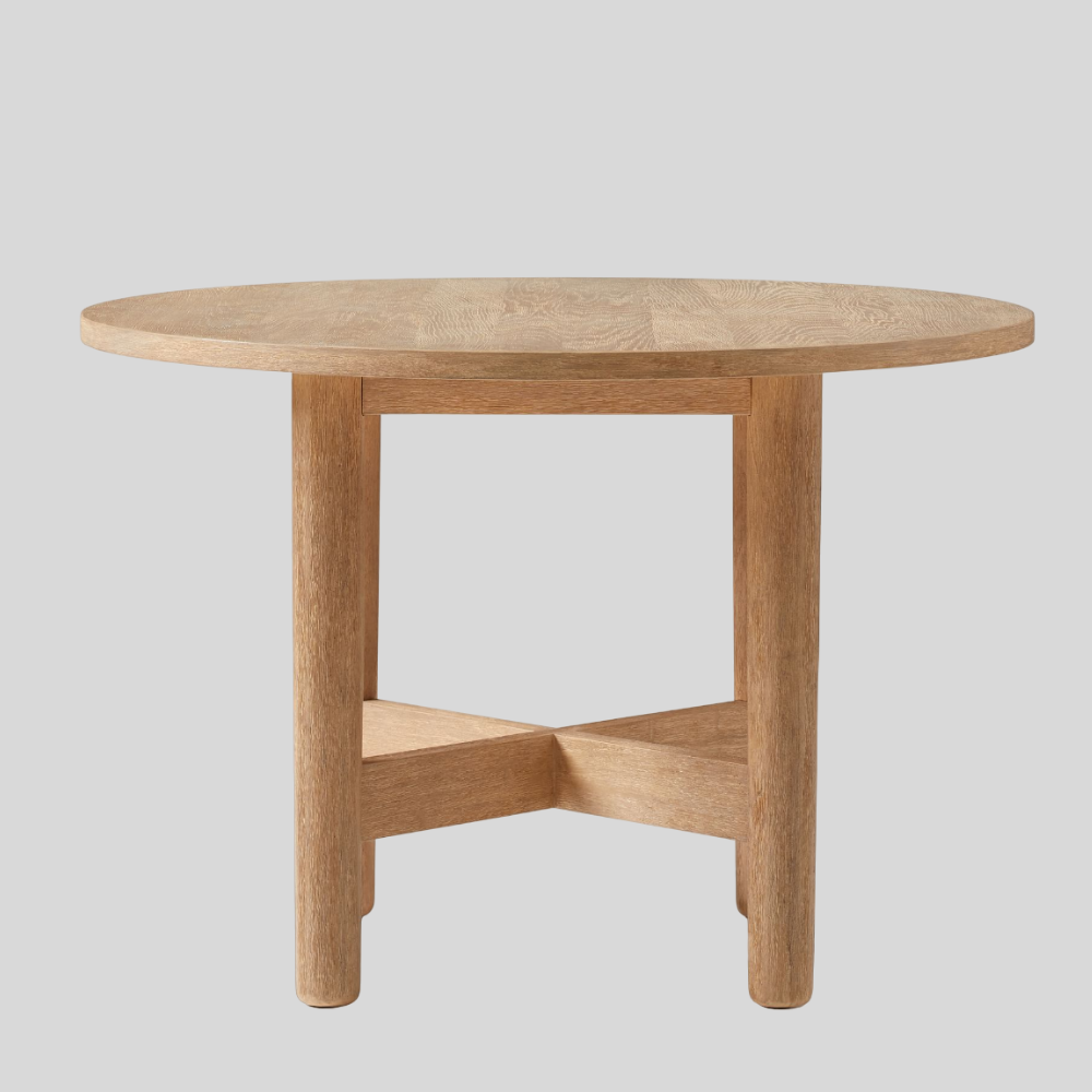 Urban Den Classic Round 4 Seater Dining Table