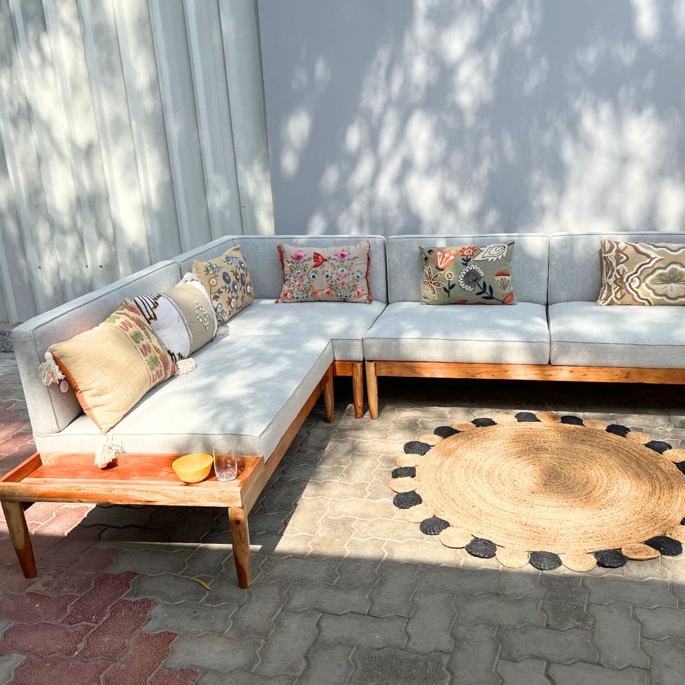 Urban Den Embrace  L Sectional Sofa