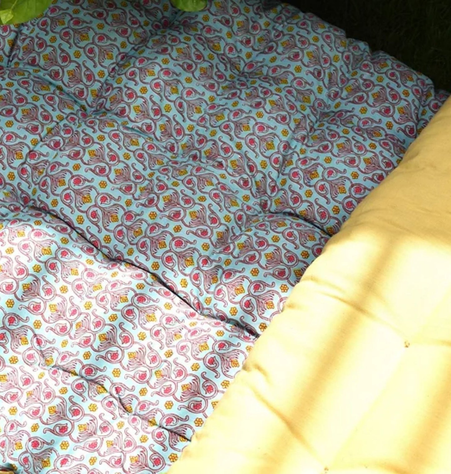 Blue Floral Floor Sofa Pad Mattress