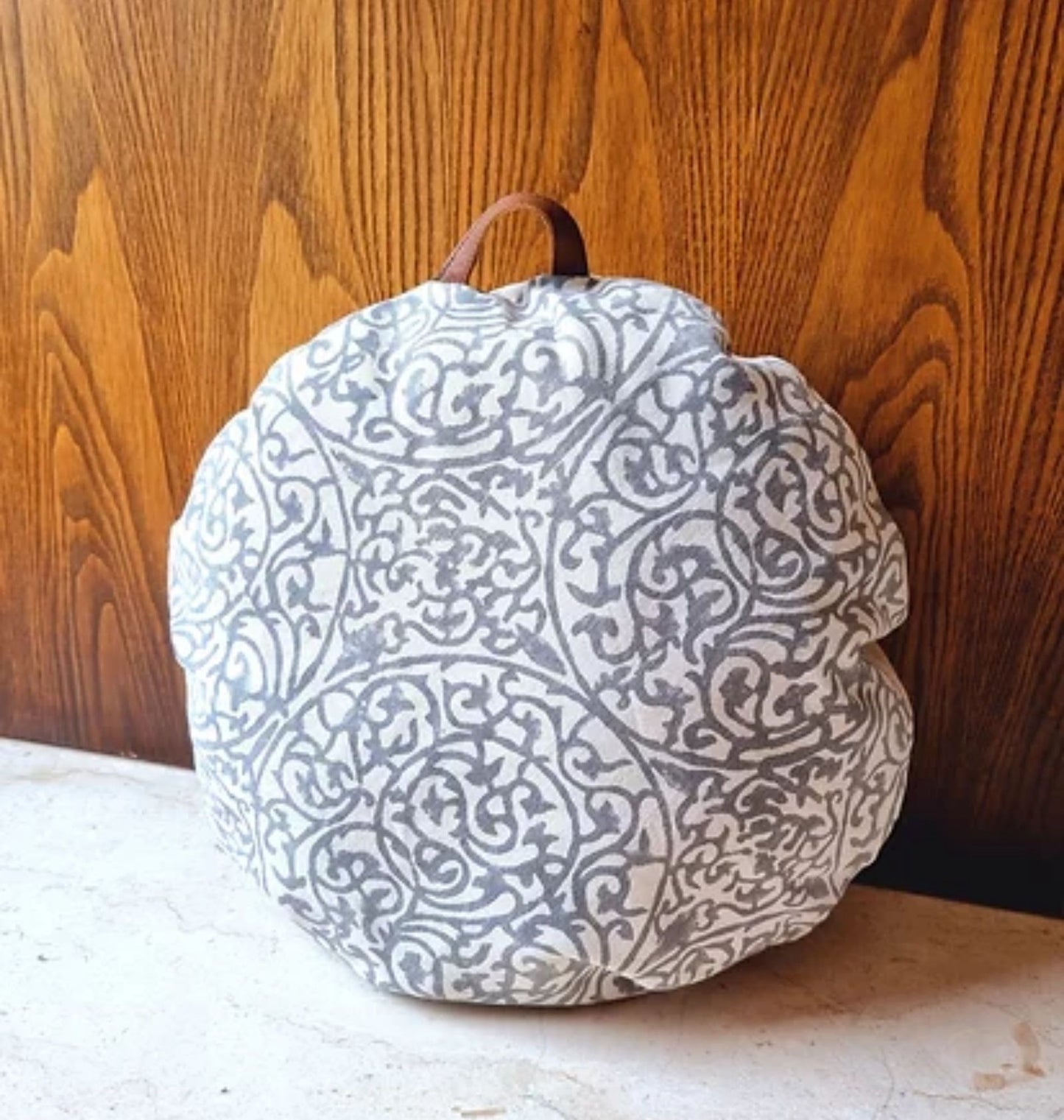 Roman Jaali Floor Cushion Fluffy And Lightweight